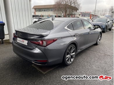 Lexus ES — 7