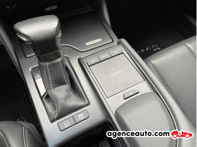 Lexus ES — 24