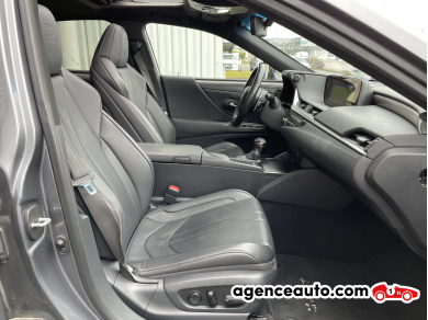 Lexus ES — 16