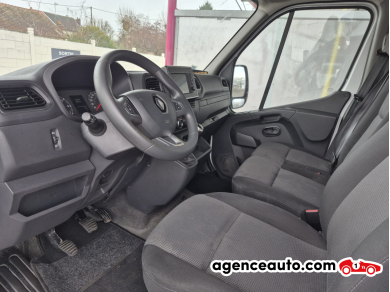 Renault Master — 12