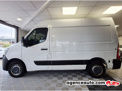 Renault Master — 9
