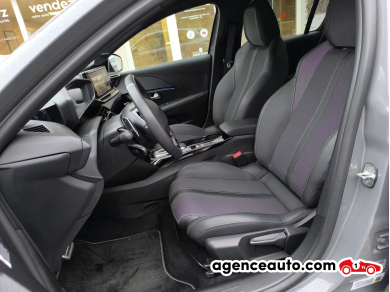Peugeot 208 — 17