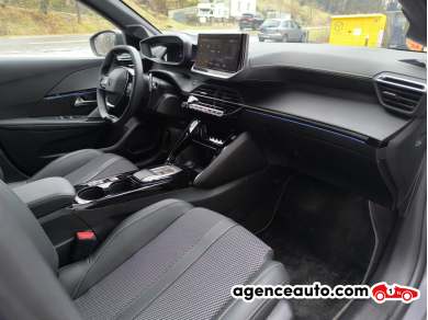 Peugeot 208 — 30