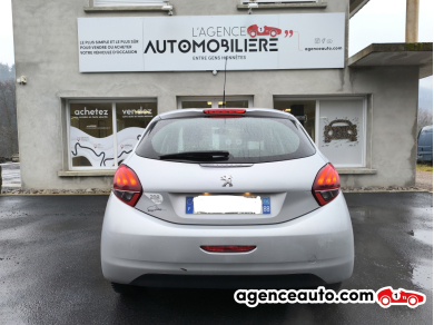 Peugeot 208 — 6