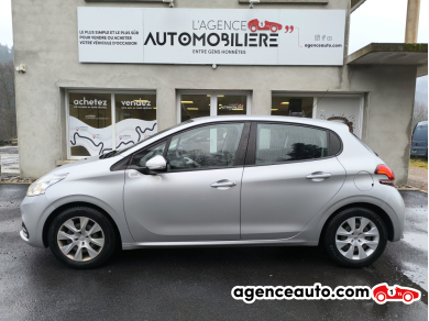 Peugeot 208 — 8
