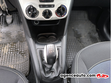 Peugeot 208 — 22