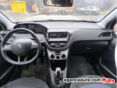 Peugeot 208 — 20