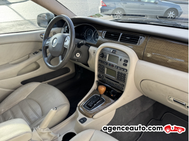 Jaguar X-Type — 11