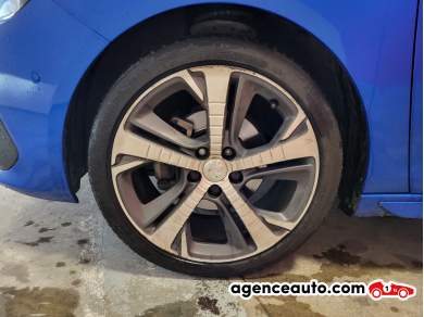 Peugeot 308 — 9