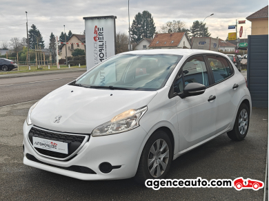 Peugeot 208 — 3