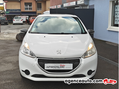 Peugeot 208 — 2
