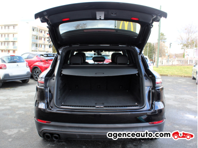 Porsche Cayenne — 25