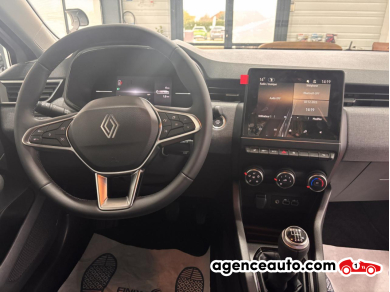 Renault Clio — 13