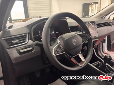 Renault Clio — 23