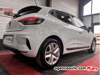 Renault Clio — 6