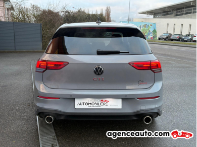 Volkswagen Golf — 6