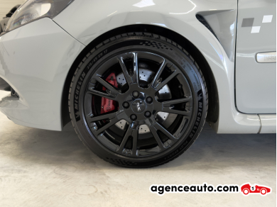 Renault Clio — 9