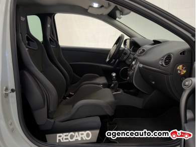 Renault Clio — 11