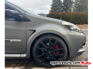 Renault Clio — 9