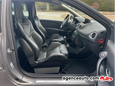 Renault Clio — 16