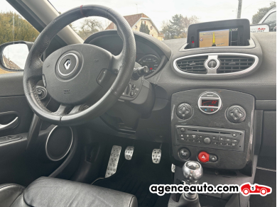 Renault Clio — 29