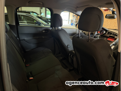 Peugeot 3008 — 16