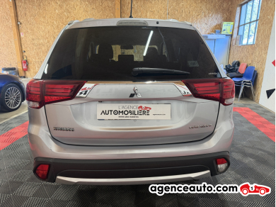 Mitsubishi Outlander — 4
