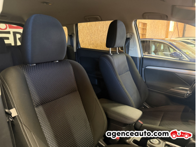 Mitsubishi Outlander — 12