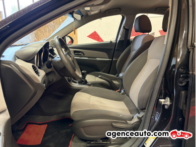 Chevrolet Cruze — 8