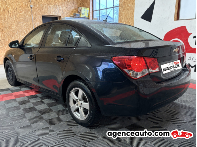 Chevrolet Cruze — 3