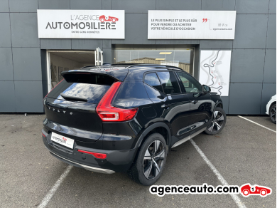 Volvo XC40 — 2