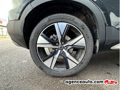 Volvo XC40 — 25