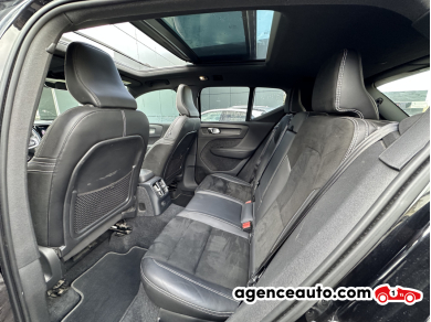 Volvo XC40 — 16