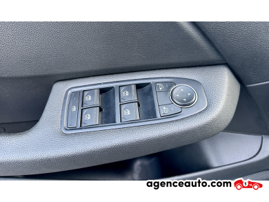 Renault Clio — 23