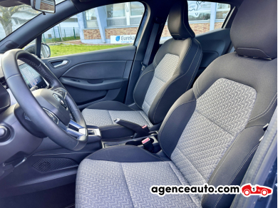 Renault Clio — 11