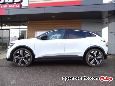 Renault Megane — 12