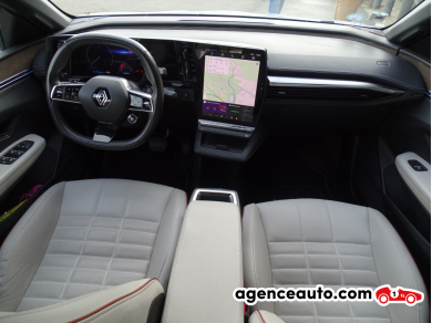 Renault Megane — 24