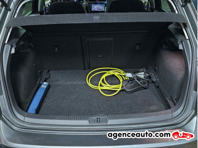 Volkswagen e-golf — 8
