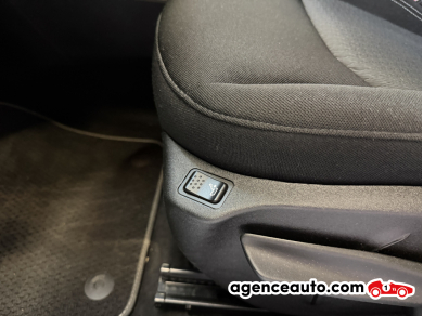Jeep Renegade — 25