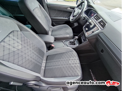 Volkswagen Tiguan — 15