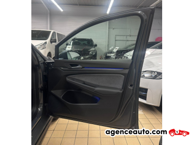 Volkswagen Golf — 33