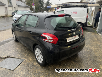Peugeot 208 — 7