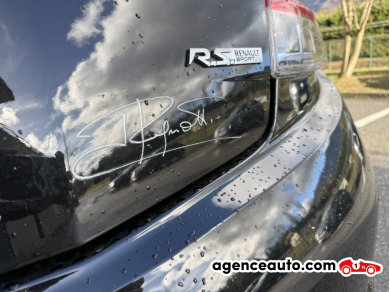 Renault Megane — 21