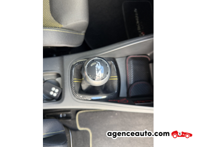 Renault Megane — 23