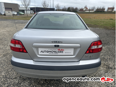 Volvo S40 — 4