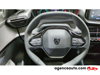 Peugeot 208 — 7