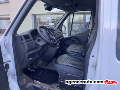 Renault Master — 10
