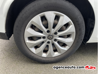 Renault Megane — 26