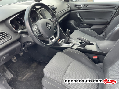 Renault Megane — 7