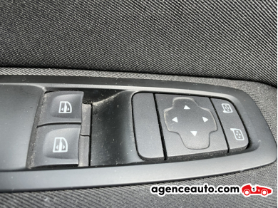 Renault Megane — 19